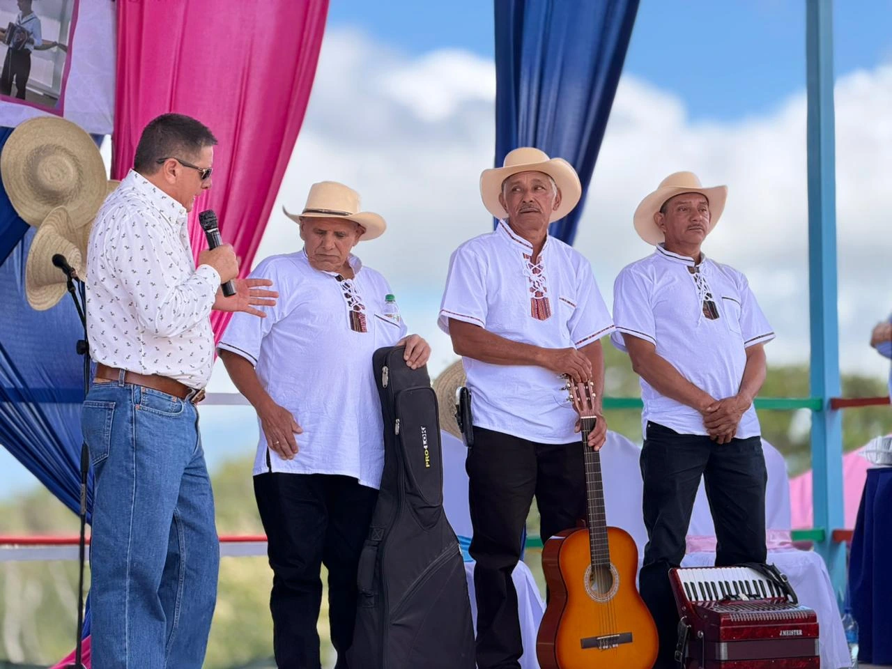 JINOTEGA7