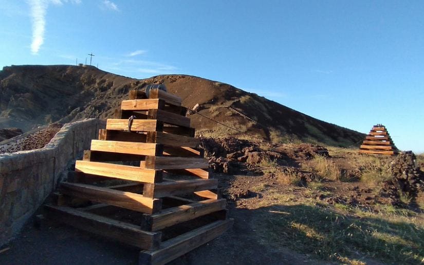 VOLCAN-(3)