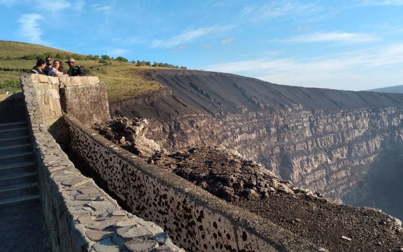 VOLCAN-(7)
