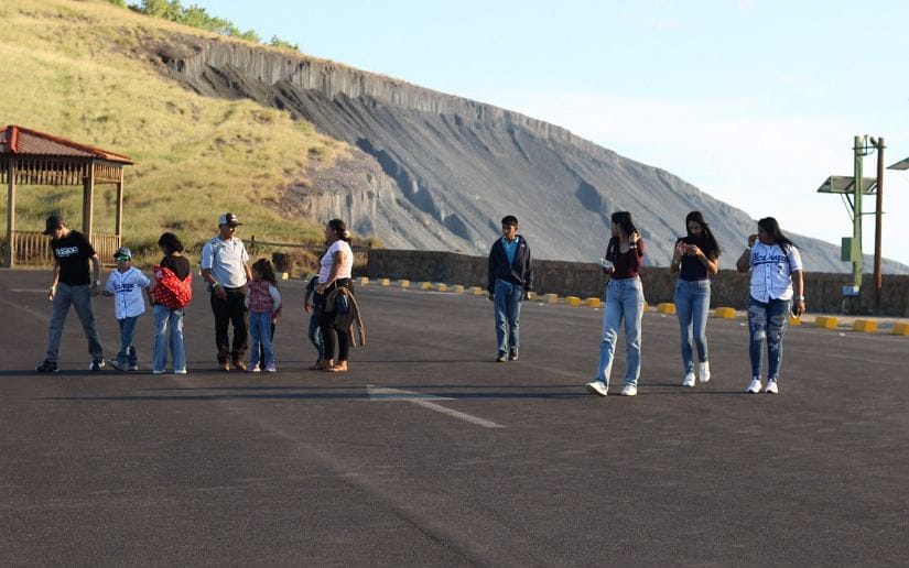 VOLCAN-(9)
