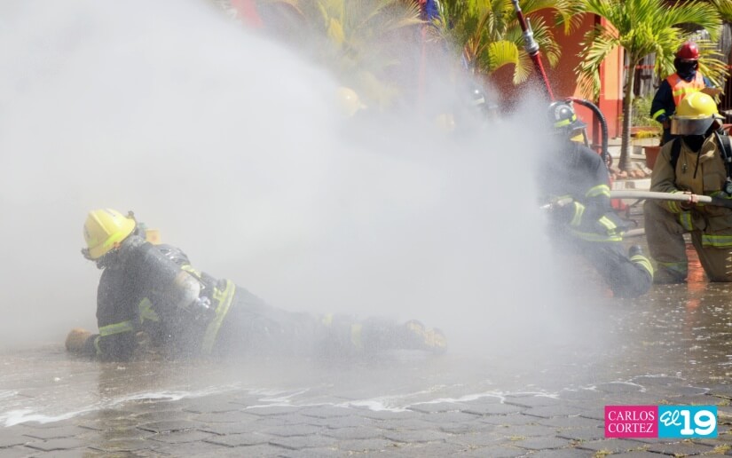 BOMBEROS11