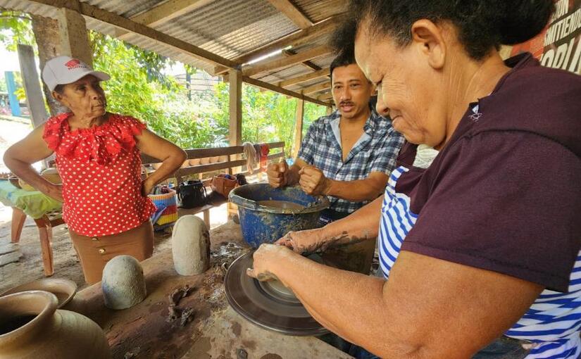 Artesanos-de-barro-16