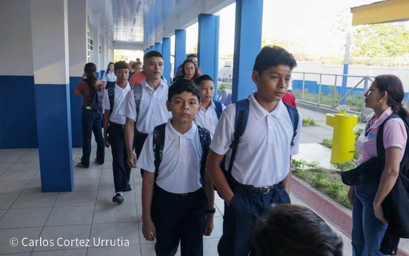 COLEGIO8
