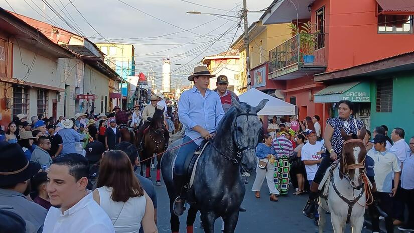 DESFILE4