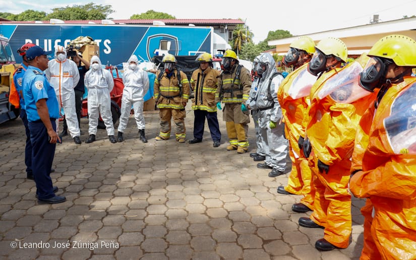 BOMBEROS11