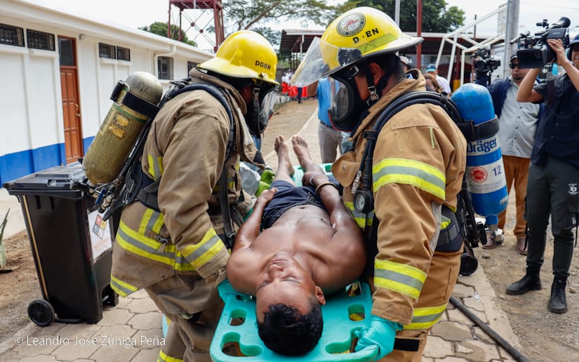 BOMBEROS24