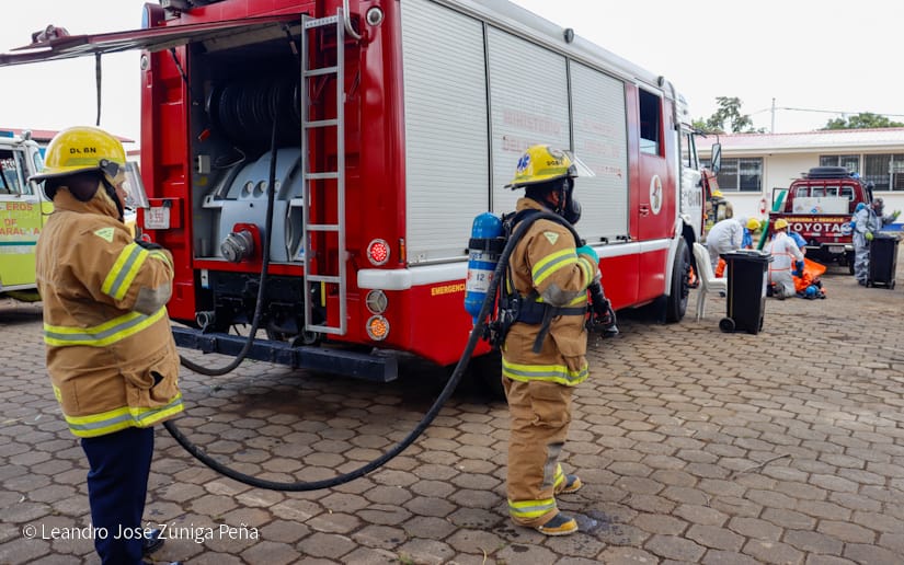 BOMBEROS45