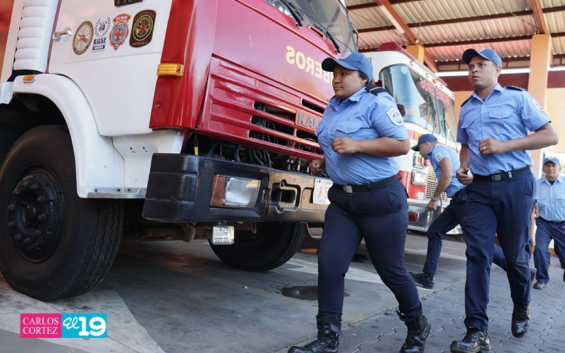 Bomberos--12