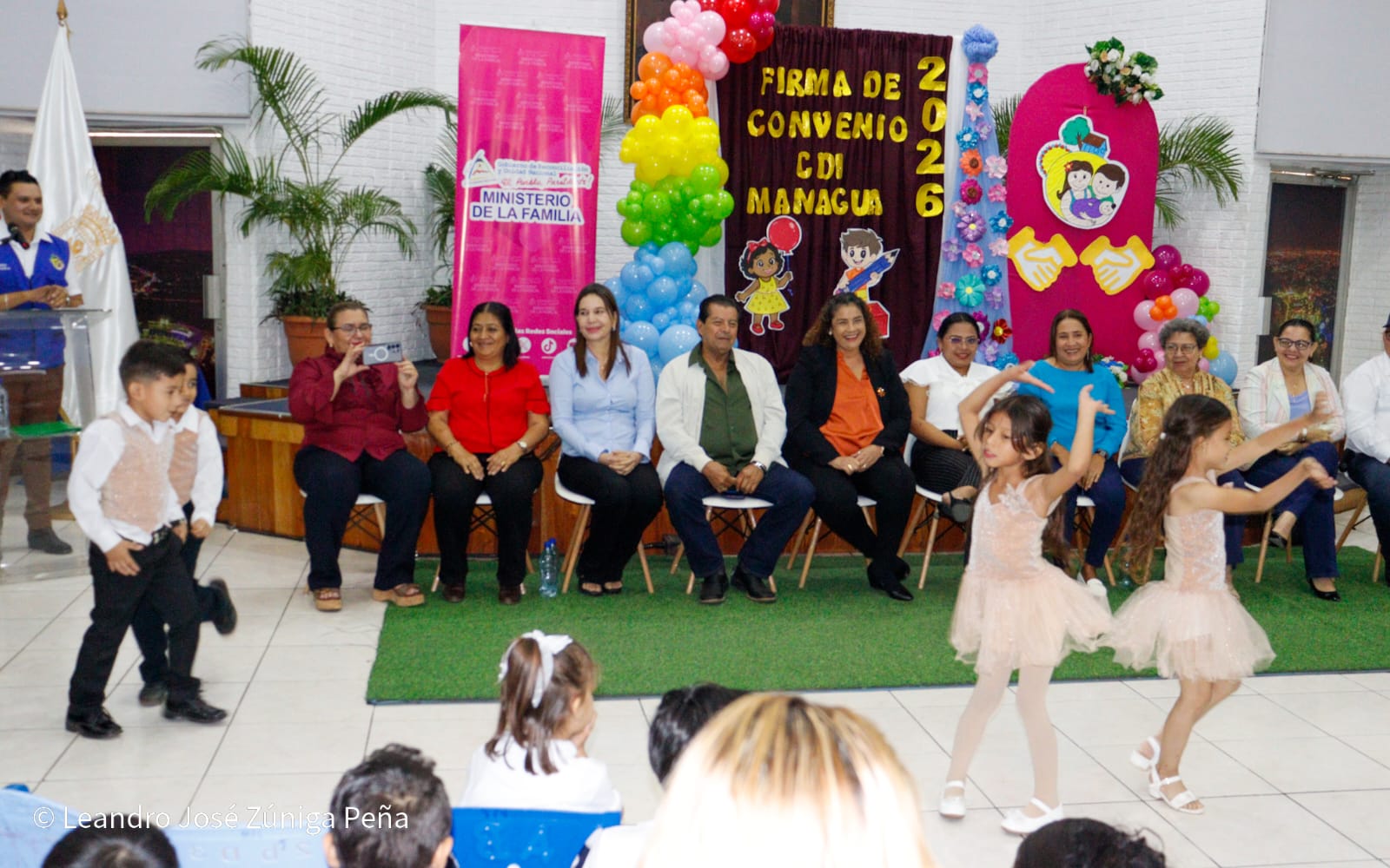MIFAMILIA-35