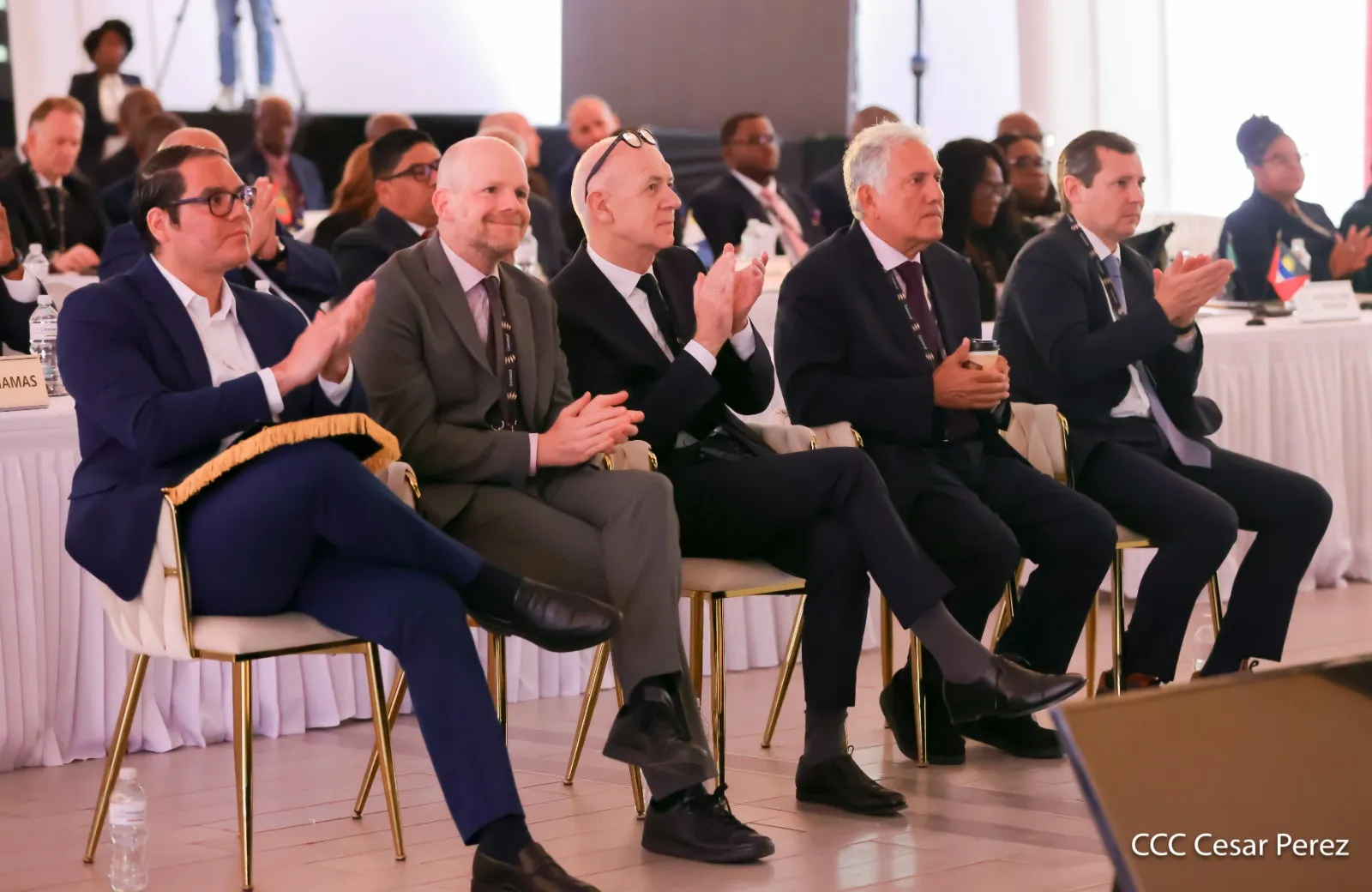 CONCACAF--(54)_54_11zon