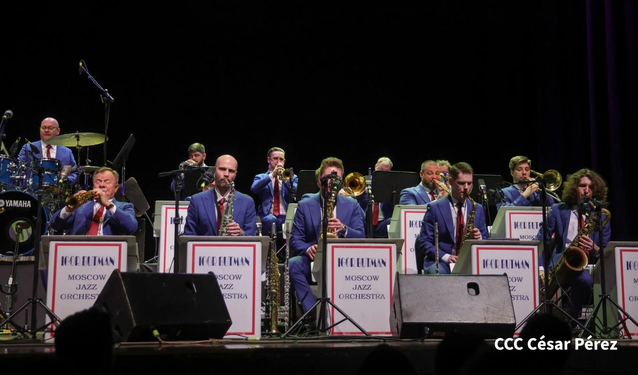 JAZZ-(26)