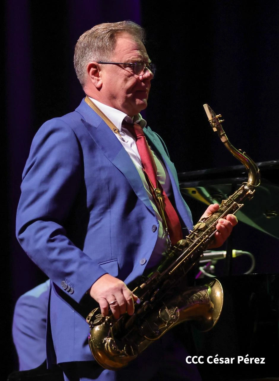JAZZ-(40)