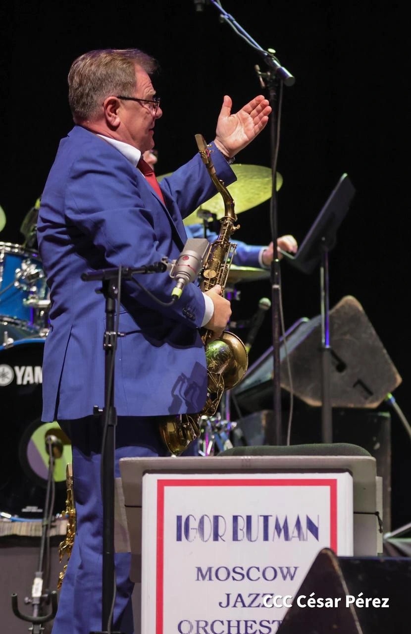 JAZZ-(44)