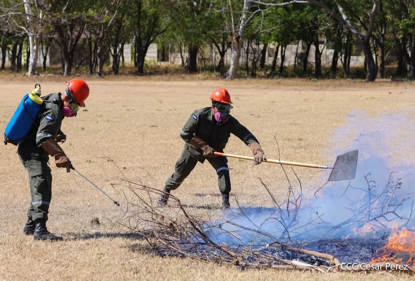 Defensa-Civil-13_13_11zon