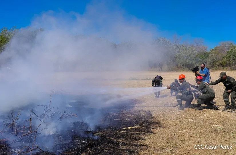 Defensa-Civil-19_18_11zon