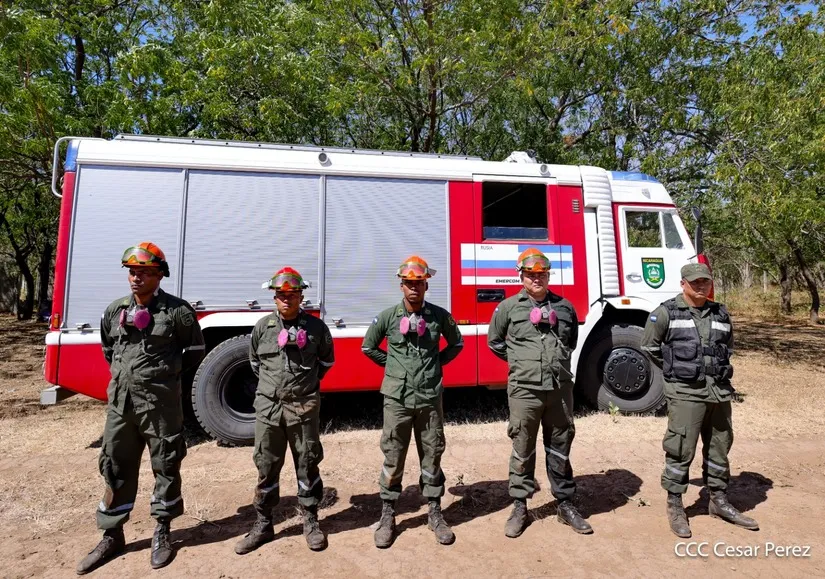 Defensa-Civil-41_40_11zon