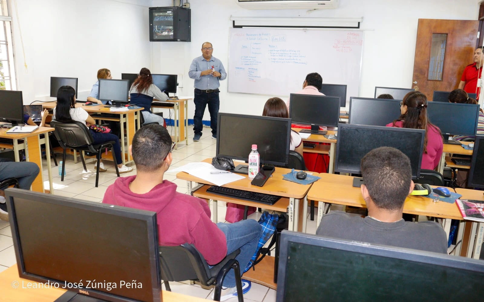 INATEC-(7)
