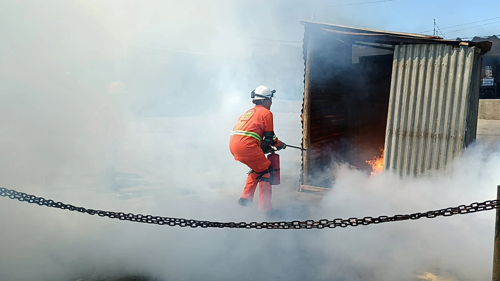 BOMBEROS17
