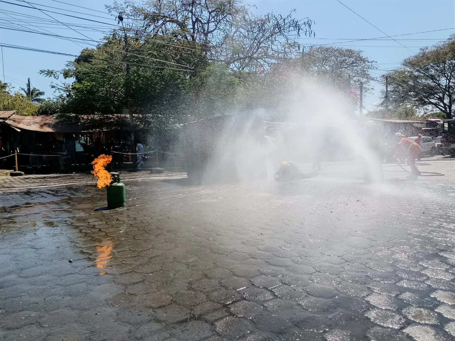 BOMBEROS4
