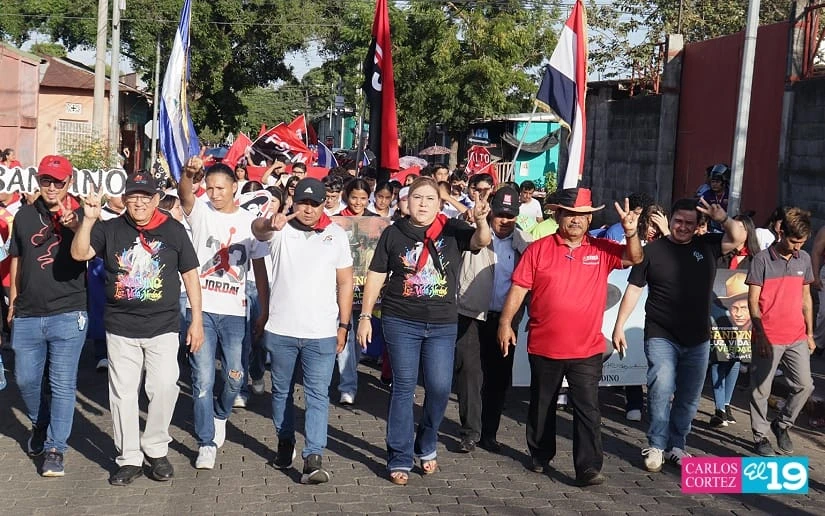 DESFILE-(1)