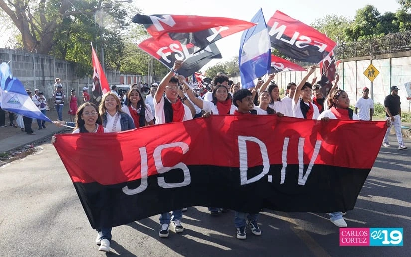 DESFILE-(26)