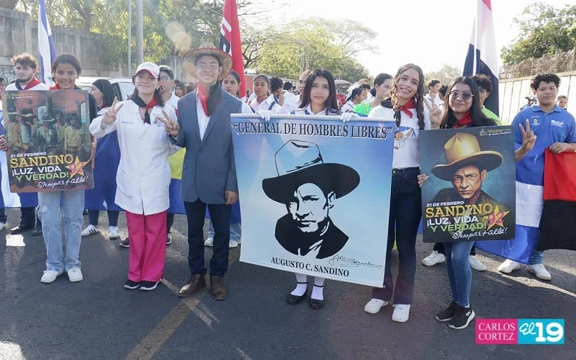 DESFILE-(30)