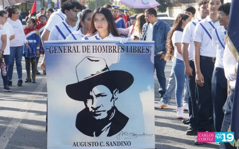 DESFILE-(36)