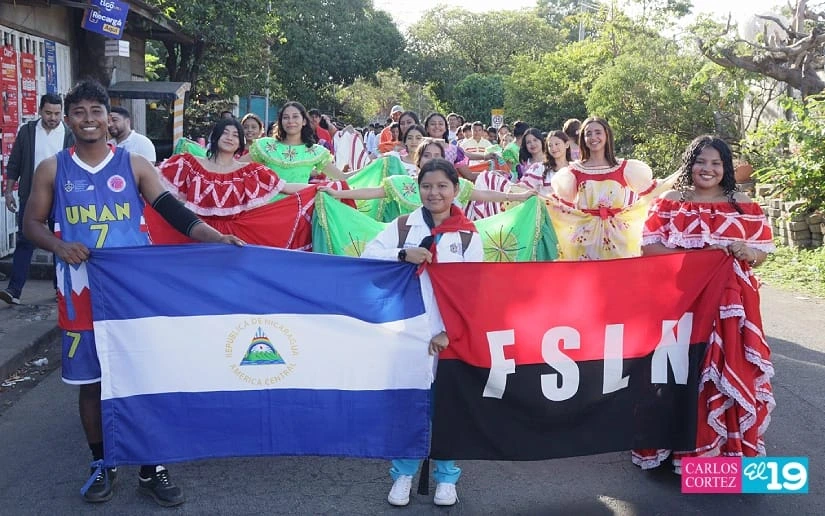 DESFILE-(5)