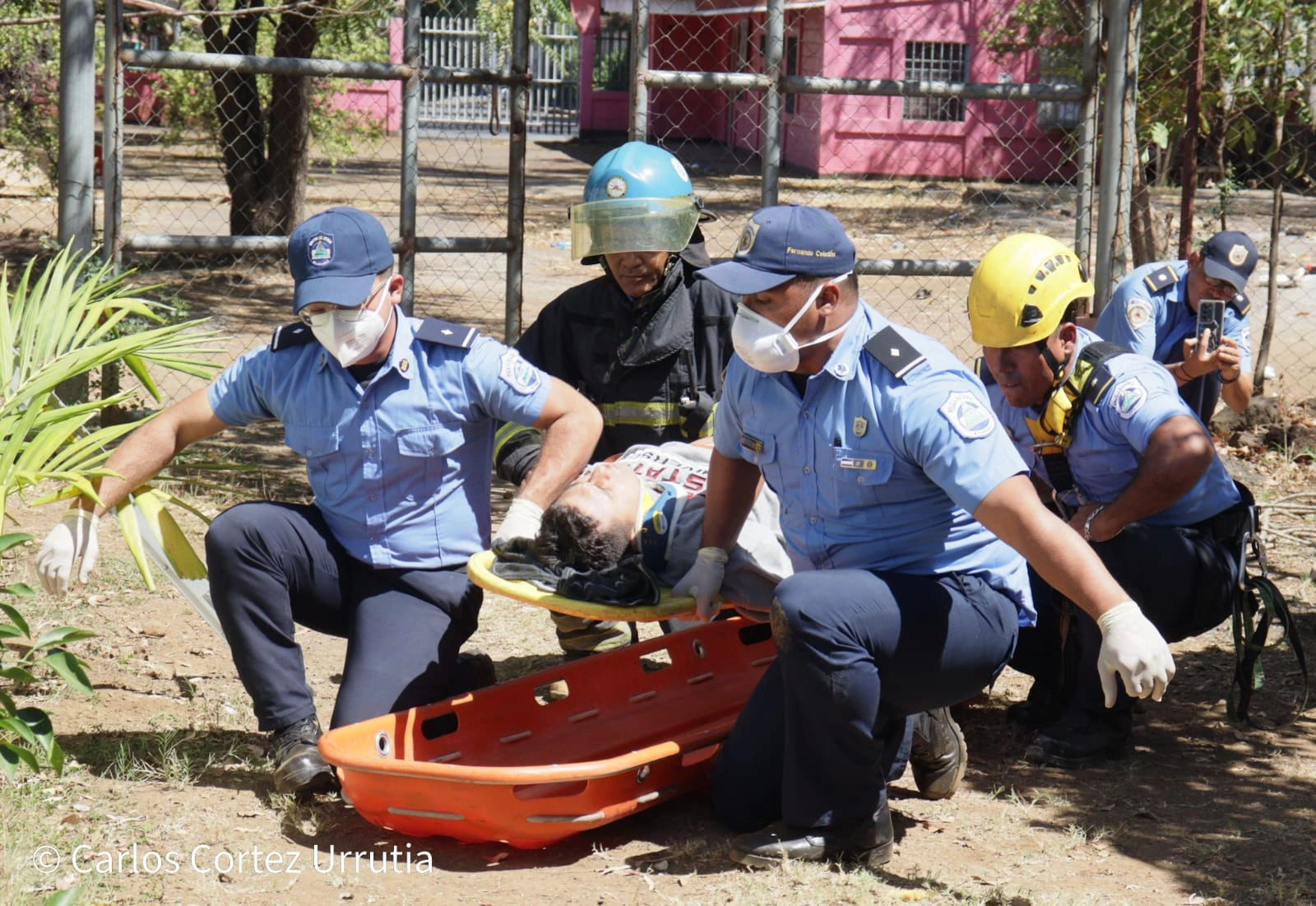 BOMBEROS4
