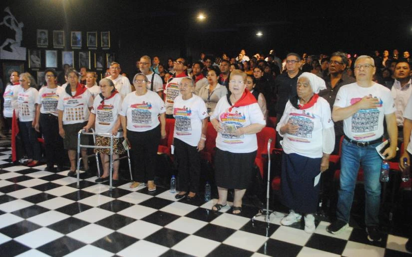 DOCUMENTAL18