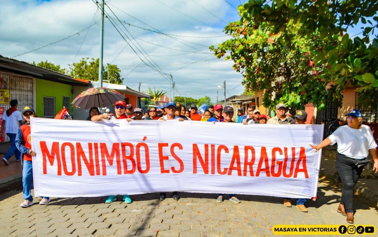 DESFILE12