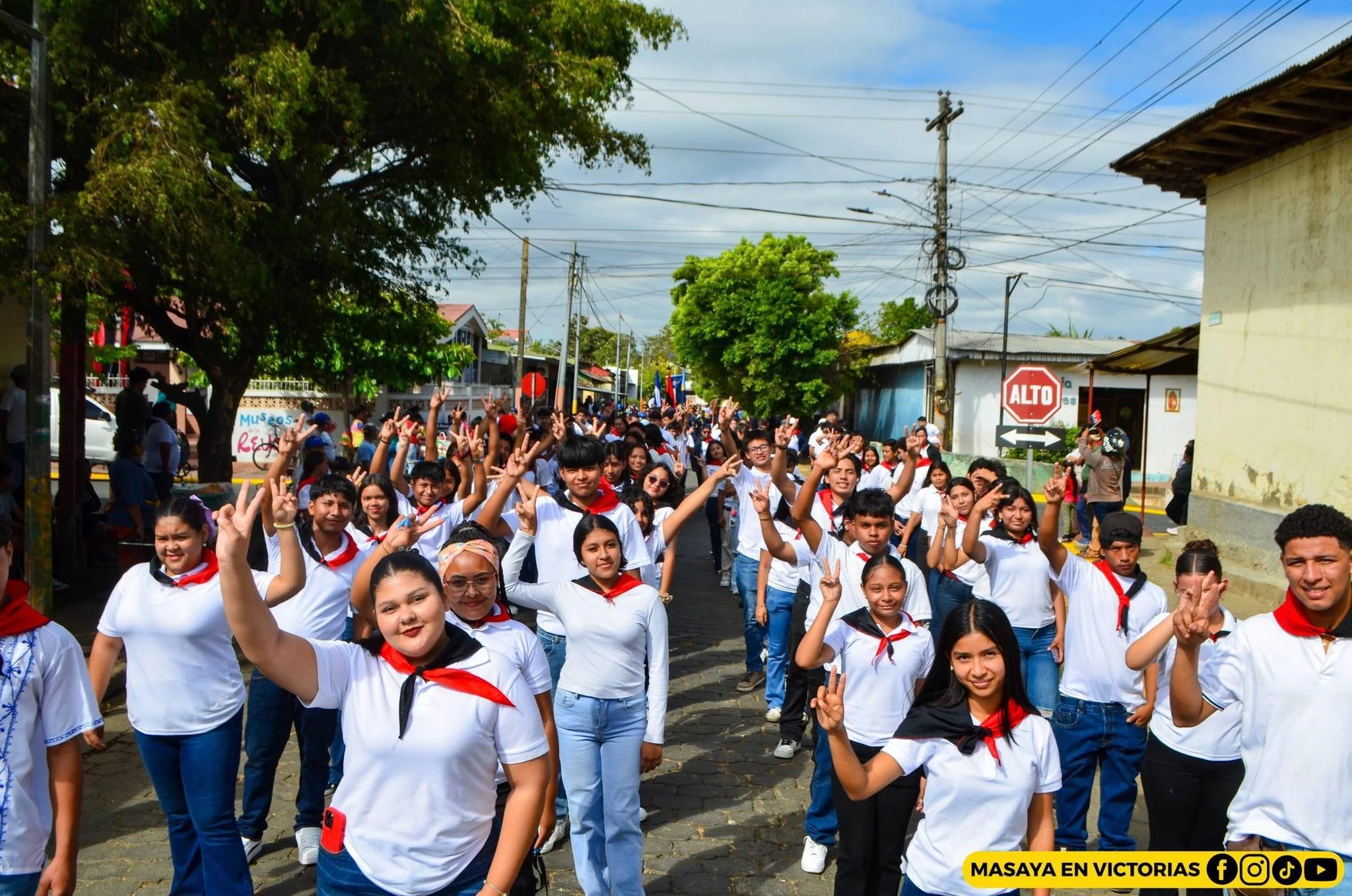 DESFILE2