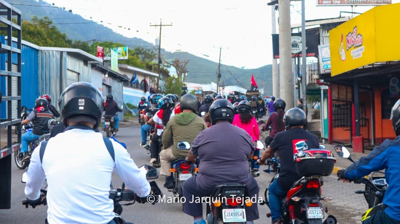 JINOTEGA--(13)