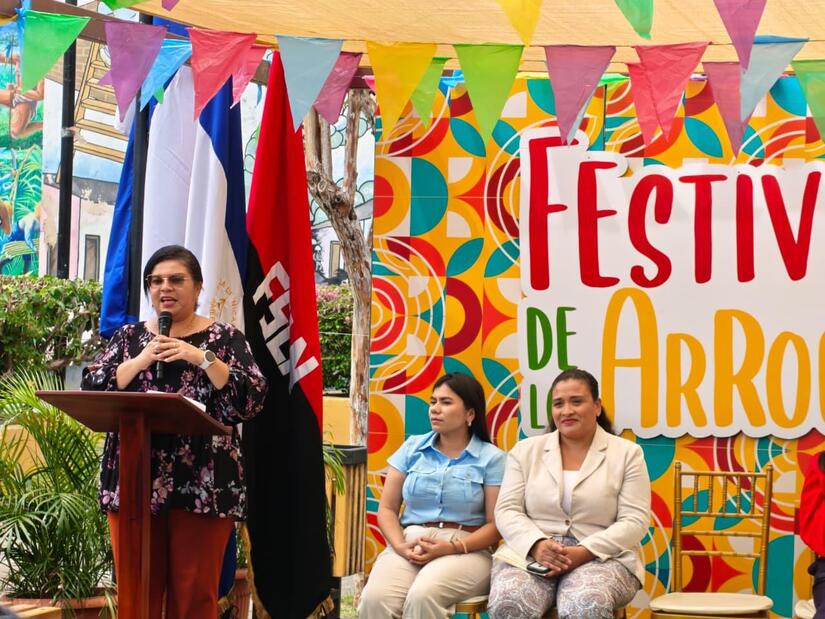Festival--(4)