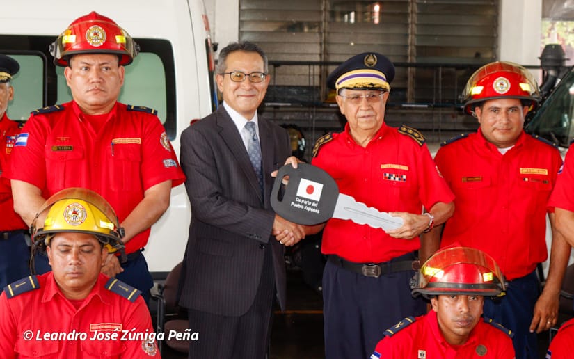 Bomberos--(17)