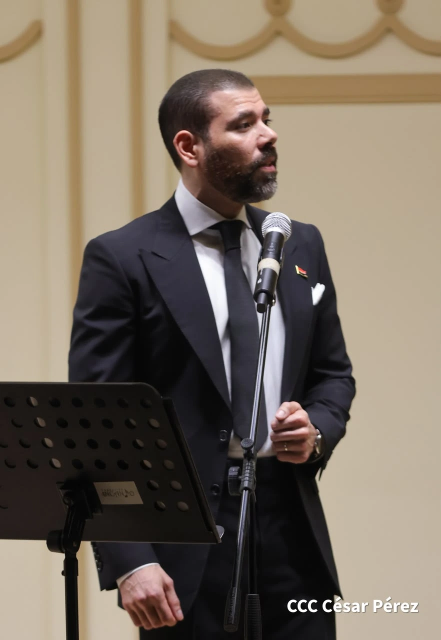 INCANTO-(41)