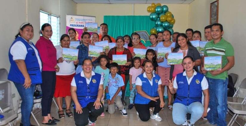 MIFAMILIA--(3)
