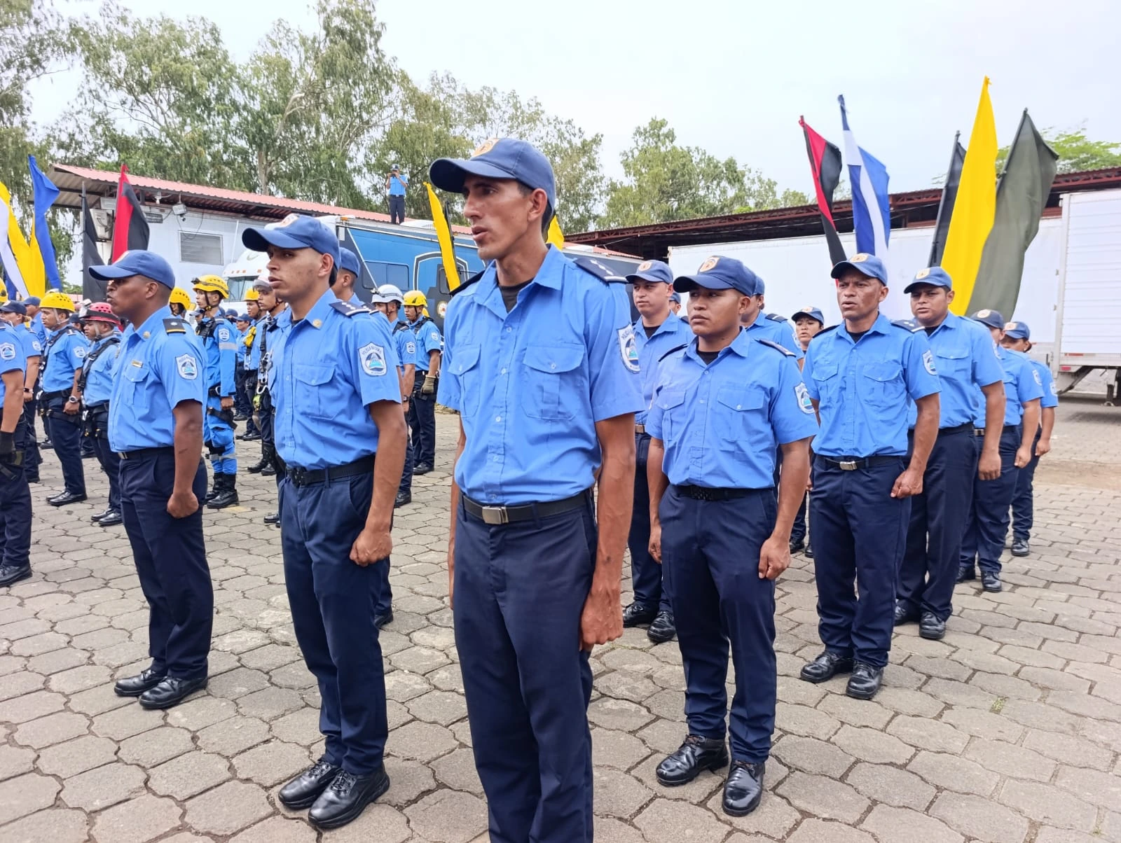 BOMBEROS11