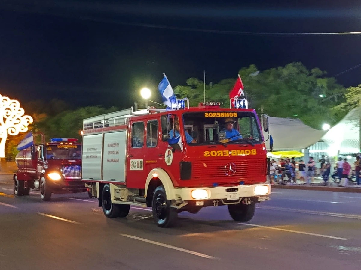 BOMBEROS10