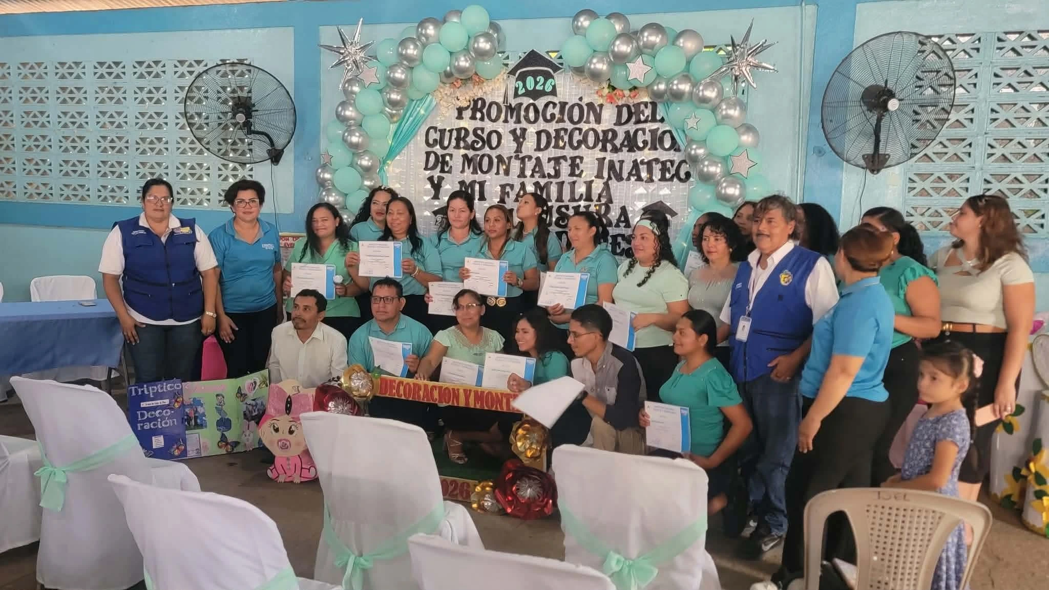 MIFAMILIA1