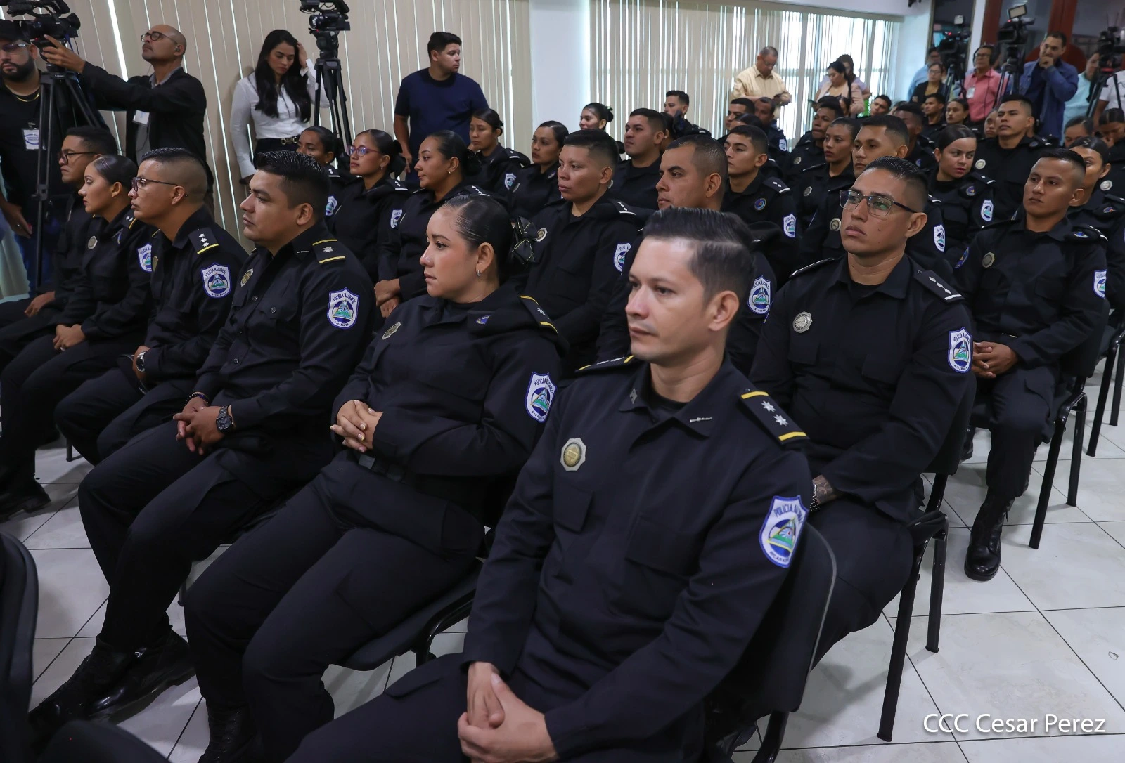 POLICIA21