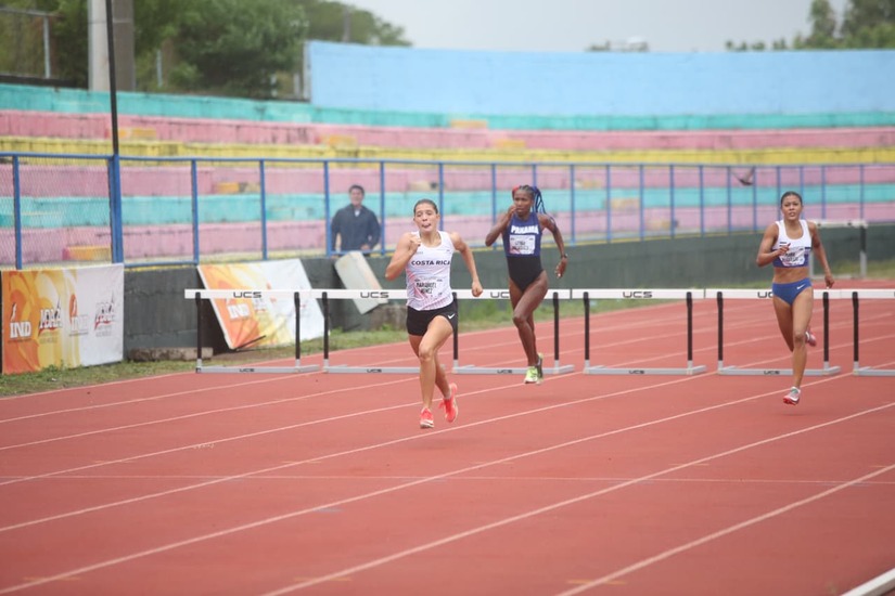 ATLETISMO--(24)