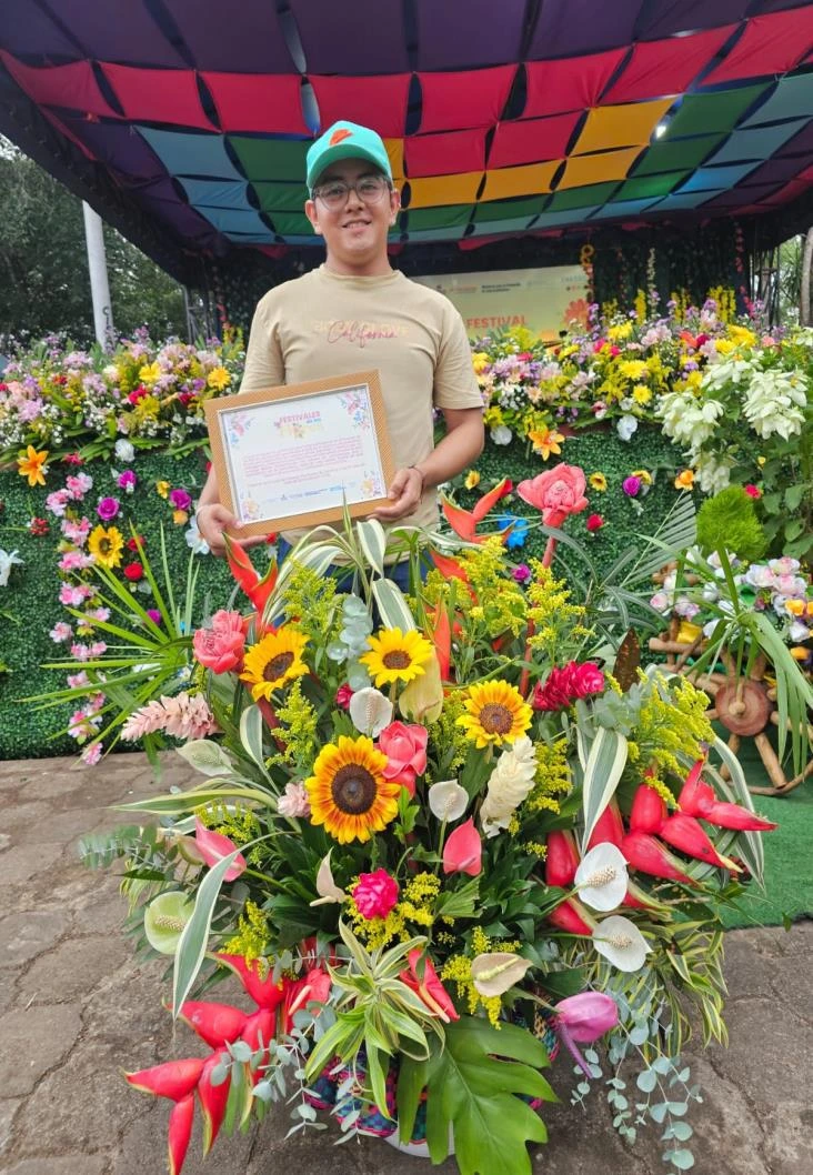 FLORES22