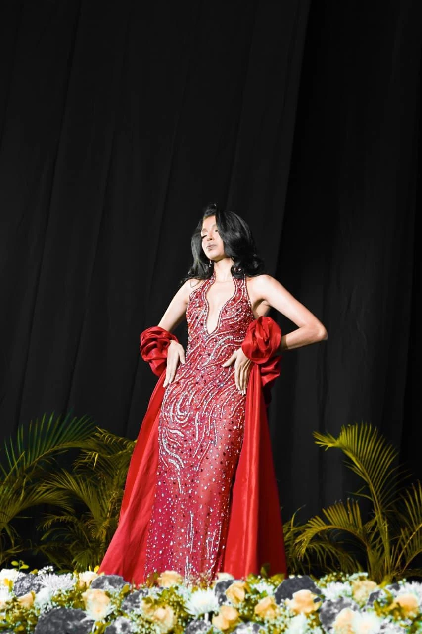 REINAS-(10)