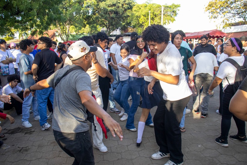 Batahola--(12)