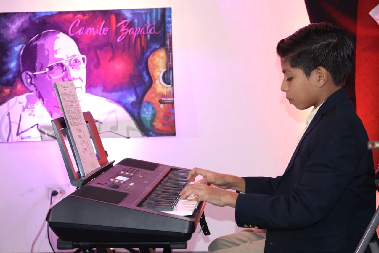CAMILO8