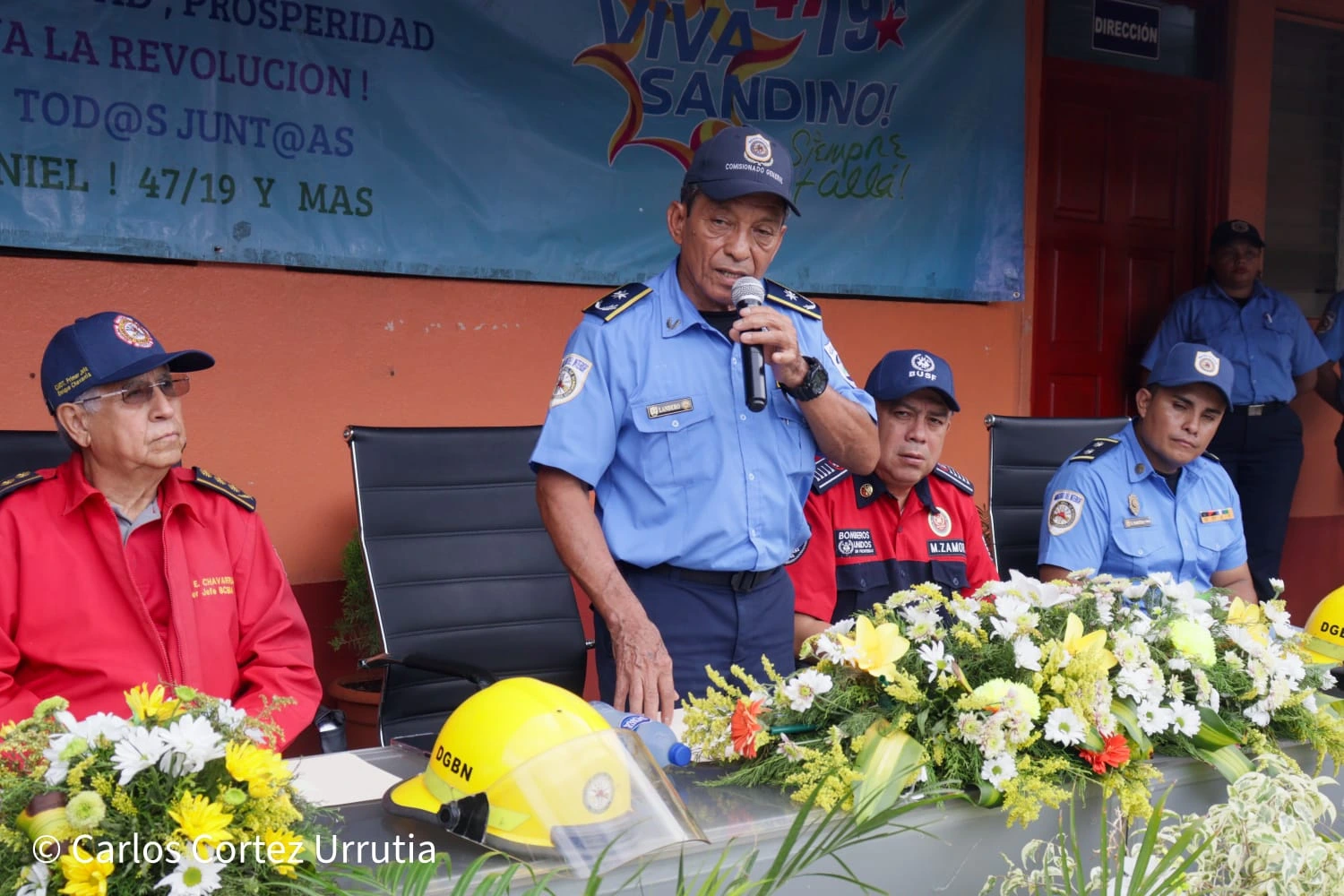 BOMBEROS12