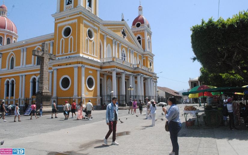 GRANADA--(27)
