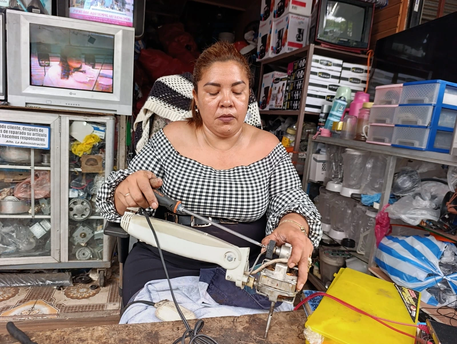 MUJERES14