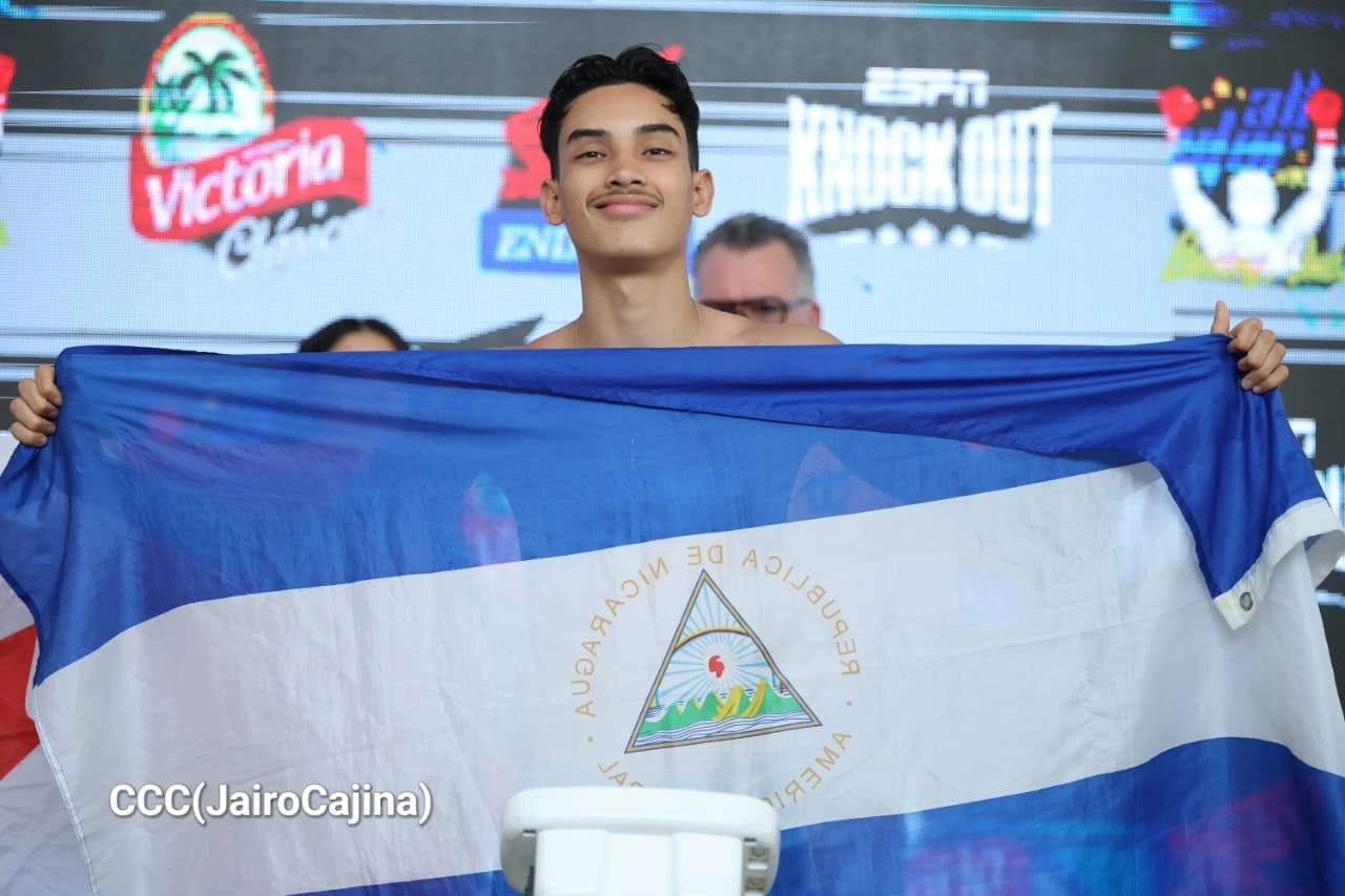 BOXEO8